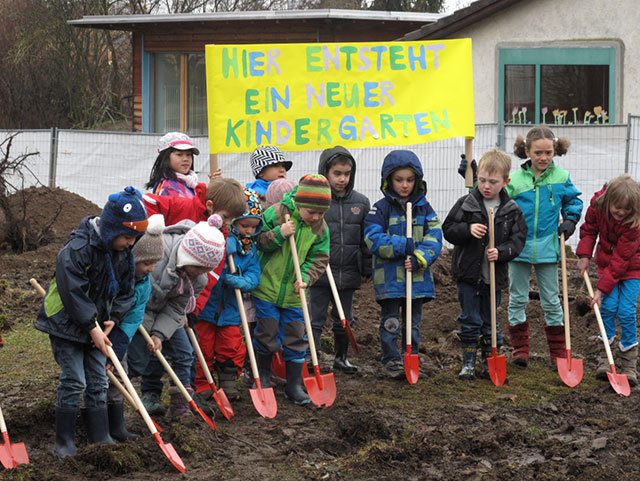 Bild vom Spatenstich Kindergarten Wandermatte