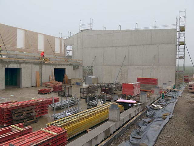 Halle Stirnwand Nord